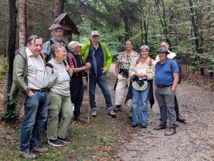 Die Teilnehmer der Exkursion zum Altweg Mauern-Inning